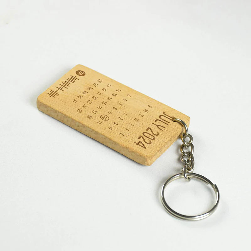Customized Mark The Date Engraved Wooden Keychain