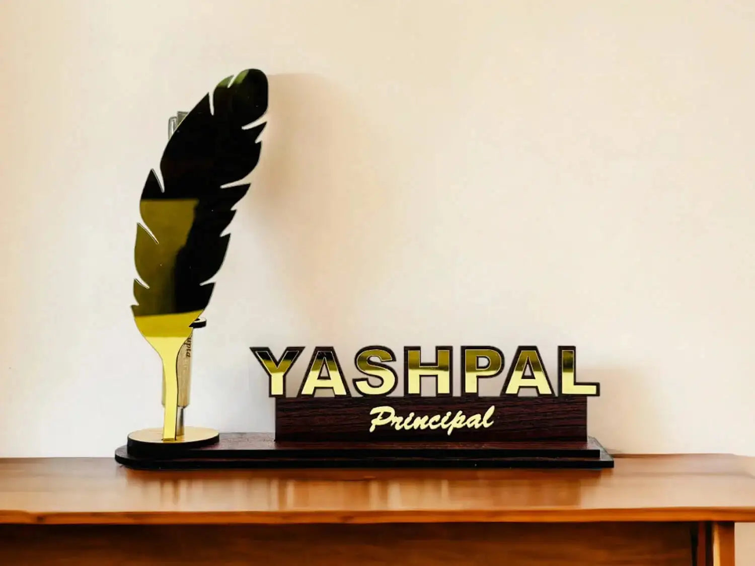 Personalized Pen Holder Desk Name Plate with Pen