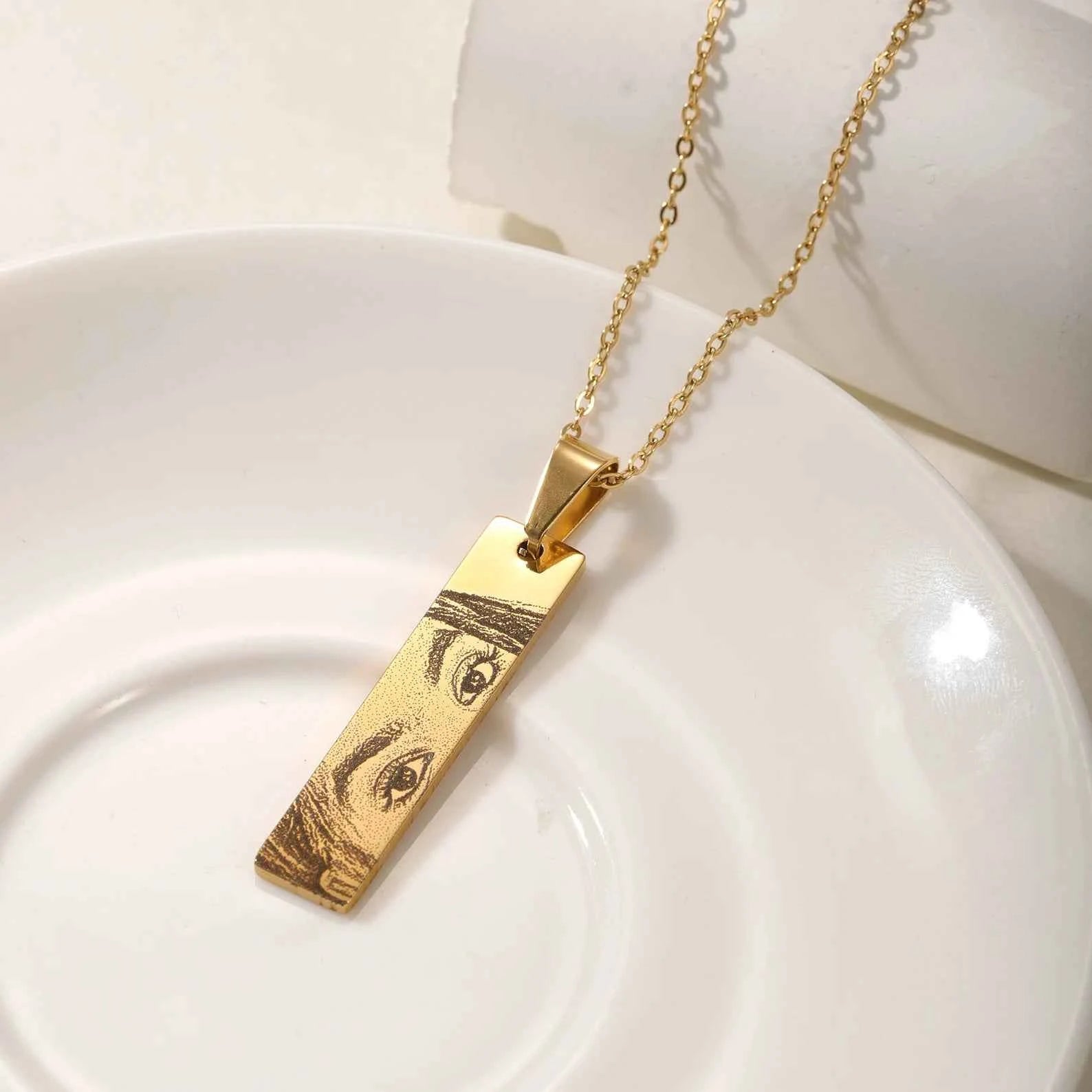 Custom Eye Photo Necklace: Name Engraved Pendant - Personalized Gift