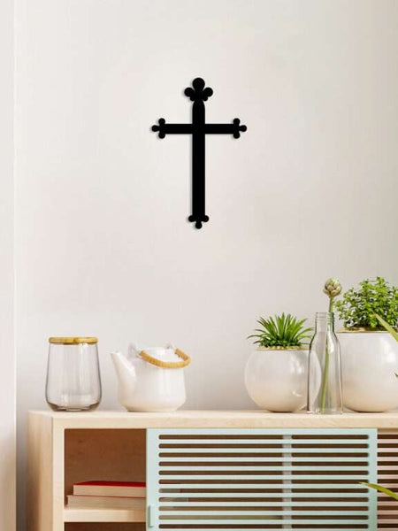 Elegant Trefoil Cross Wall Art