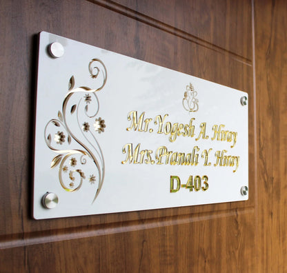 Personalized 3D Gold Lettering Nameplate