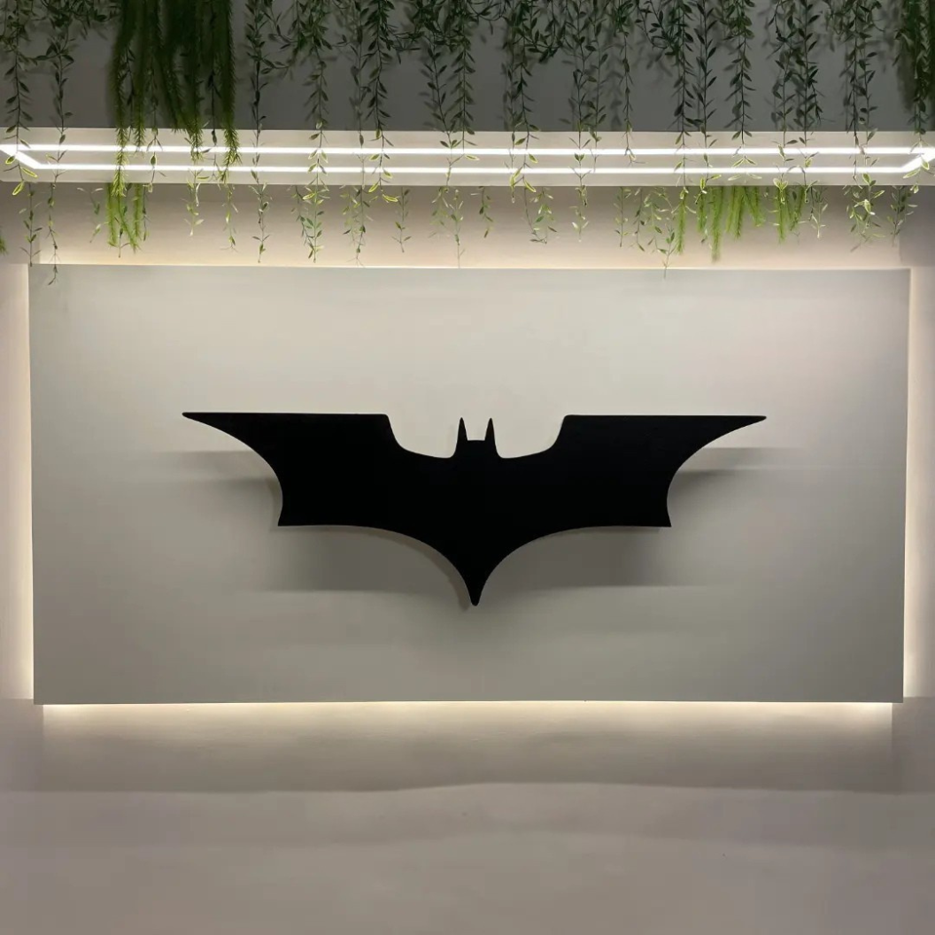 Official DC Comics Batman Bat-Signal Wall Art & Collectibles -  - Jolly Gifts And Arts